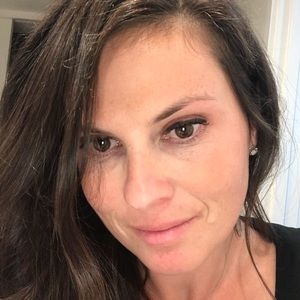 Meet your Posher, Yelena